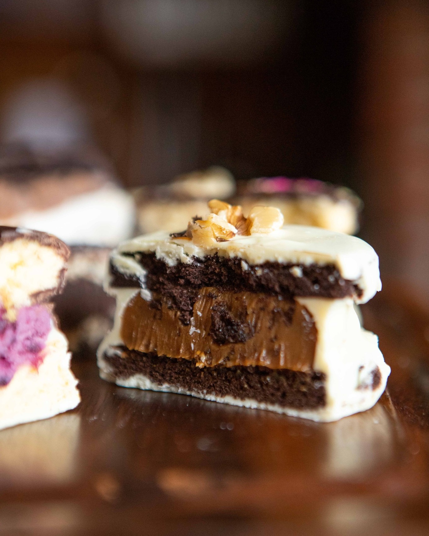 Alfajor de Nueces sin gluten. pagana pasteleria uruguay sin gluten sin azucar